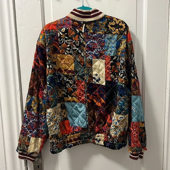 Free People Jacket - Pandora Bomber - Quilted Reversible Satin - Picture 5 of 6